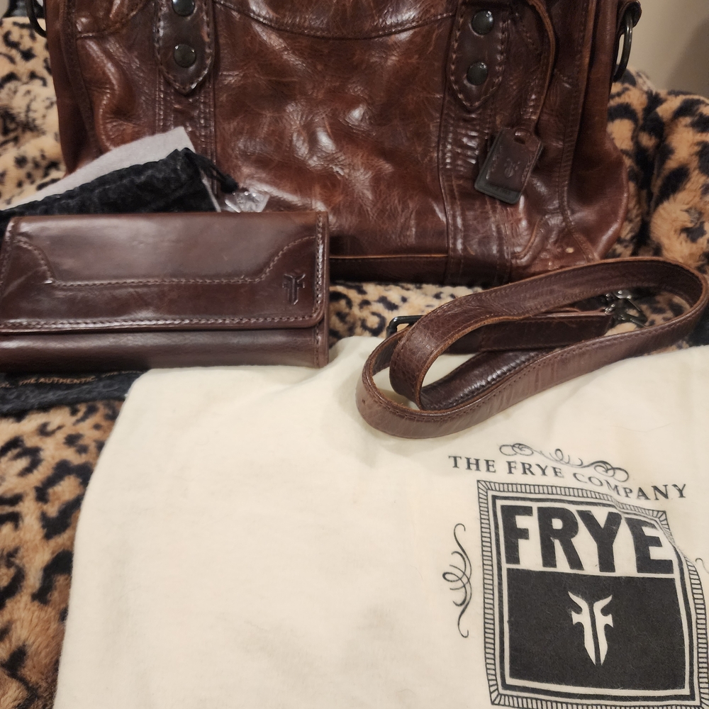 Frye Brown Leather Melissa  Bag W/ Matching Wallet  Beautiful